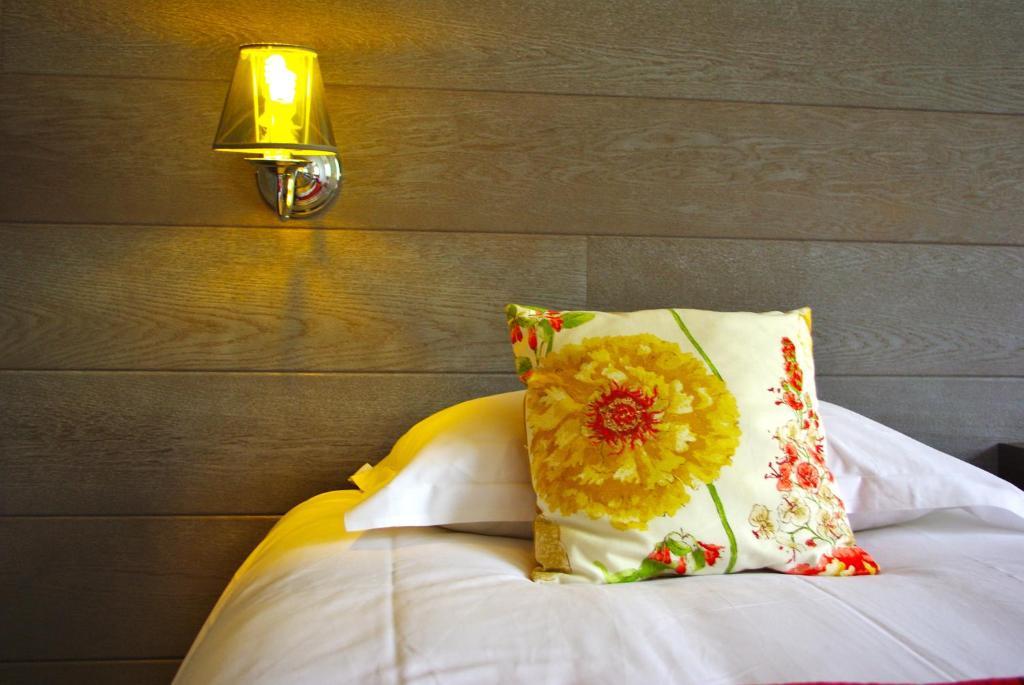 Hotel Burnichon ตาราร์ ห้อง รูปภาพ