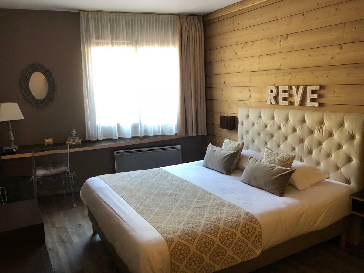 Hotel Burnichon ตาราร์ ภายนอก รูปภาพ
