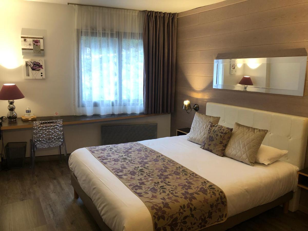 Hotel Burnichon ตาราร์ ภายนอก รูปภาพ